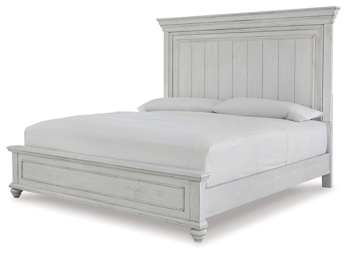 Kanwyn Panel Bed