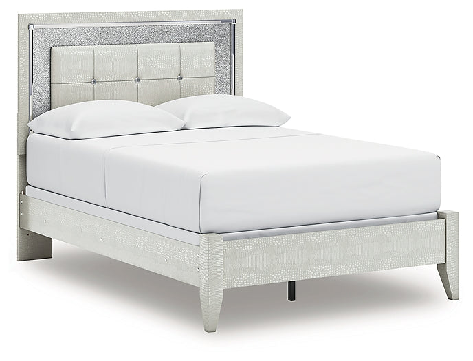 Zyniden Upholstered Panel Bed