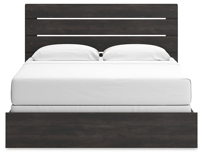 Hollivern King Panel Bed with Mirrored Dresser and Chest