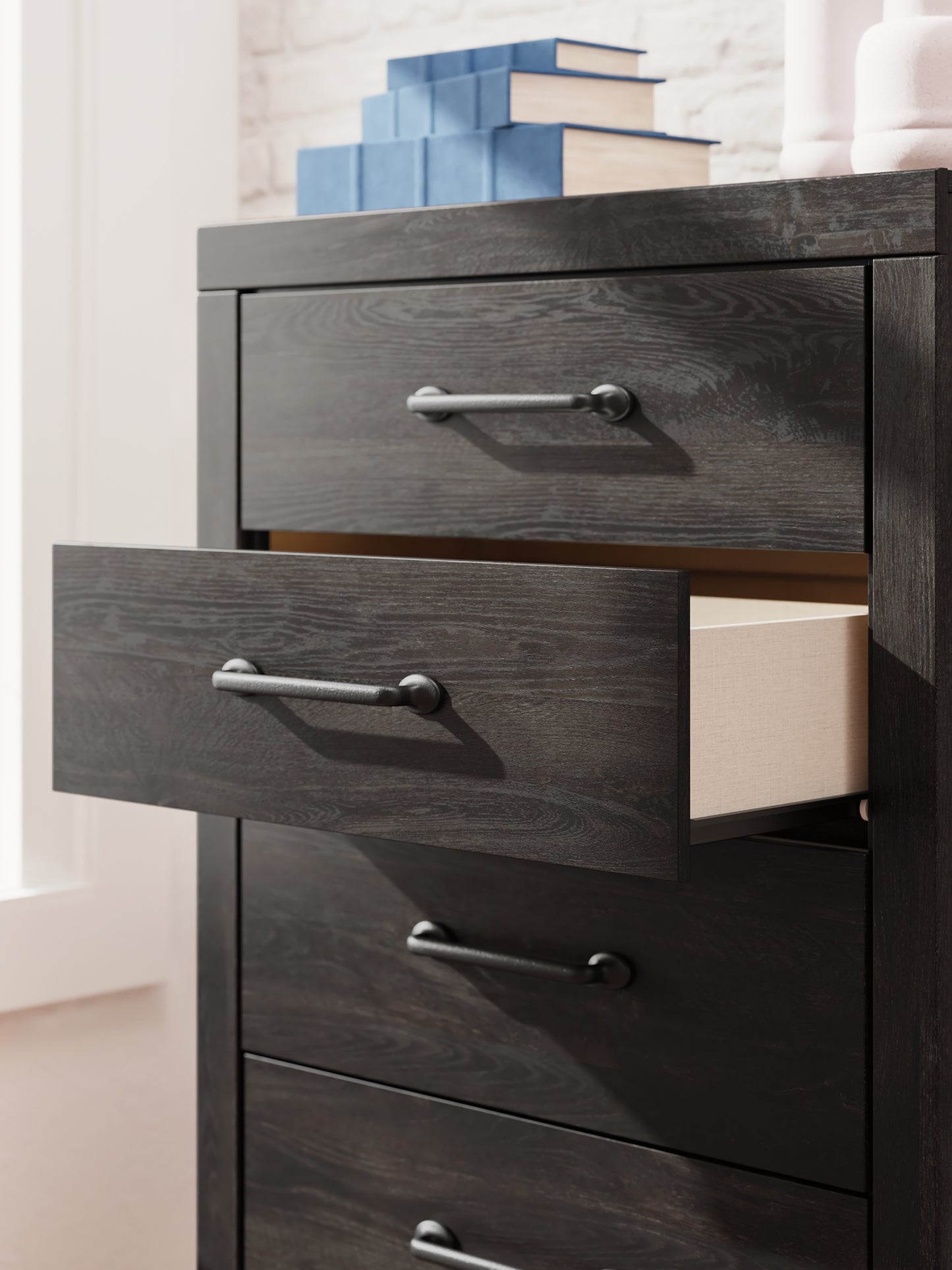 Hollivern King Panel Bed with Mirrored Dresser and Chest