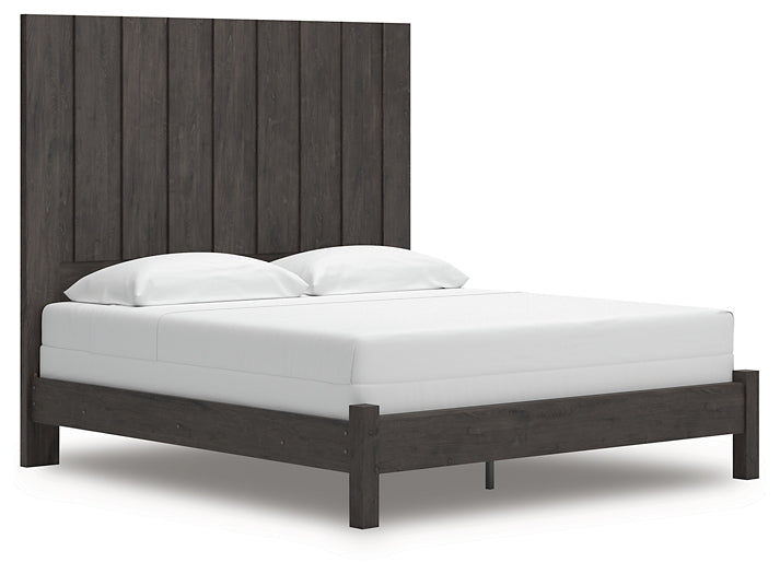 King Panel Bed with Mirrored Dresser and Chest