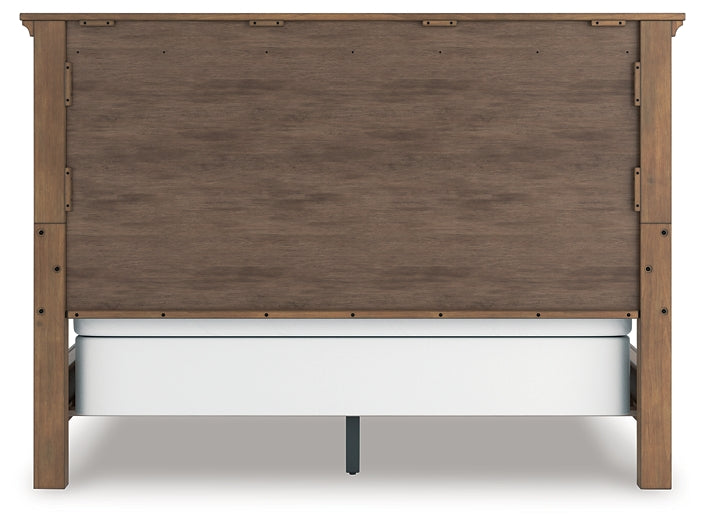 Feddinger California King Panel Bed with Mirrored Dresser