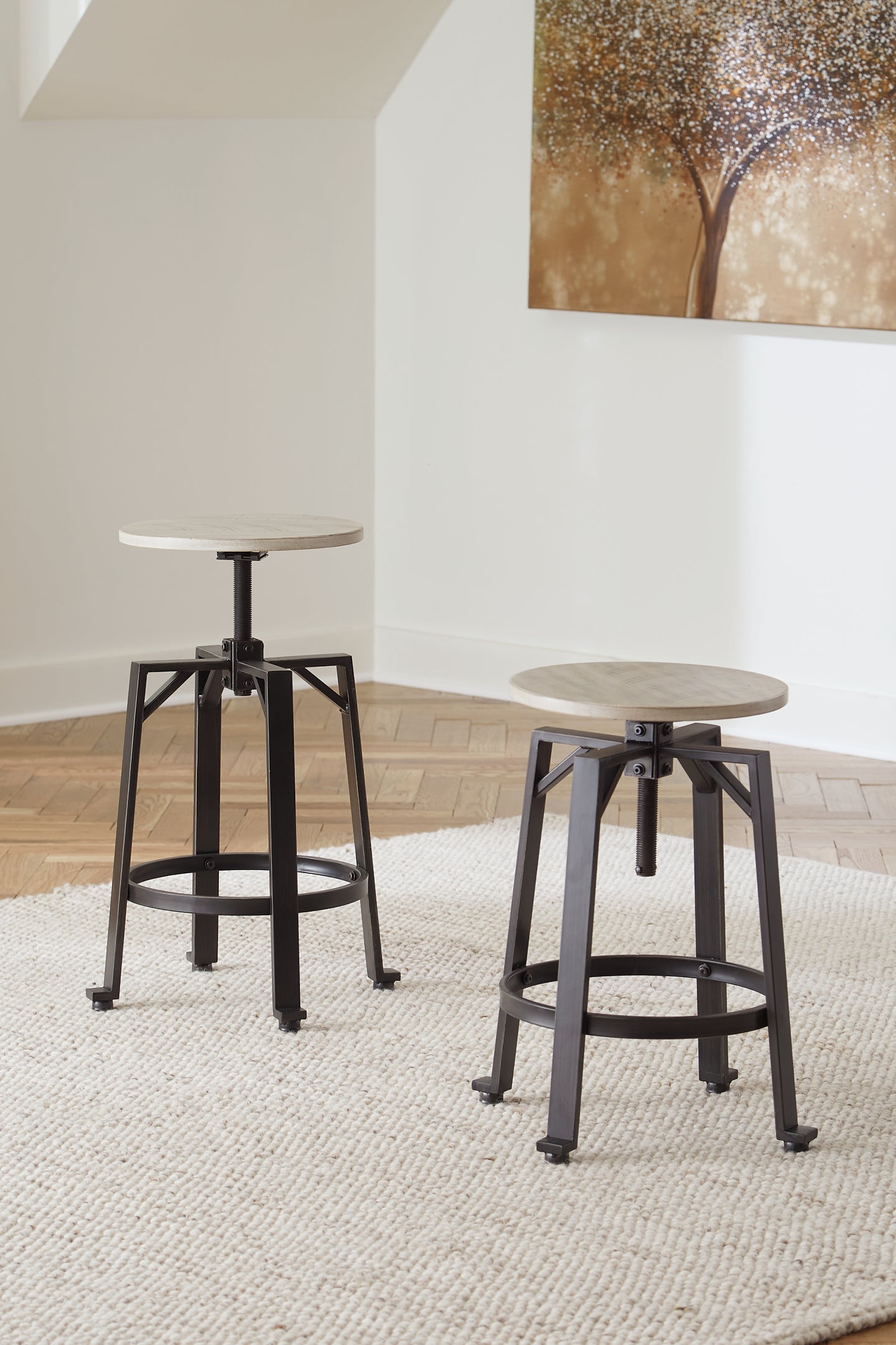 Karisslyn Swivel Stool (2/CN)