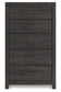 Hollivern King Panel Bed with Mirrored Dresser and Chest