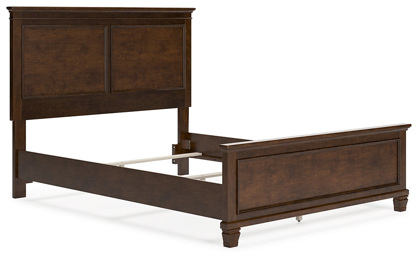 Danabrin  Panel Bed