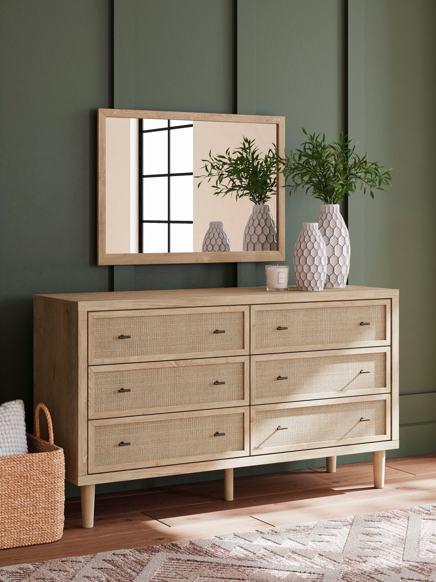 Bedroom > Dresser & Mirror