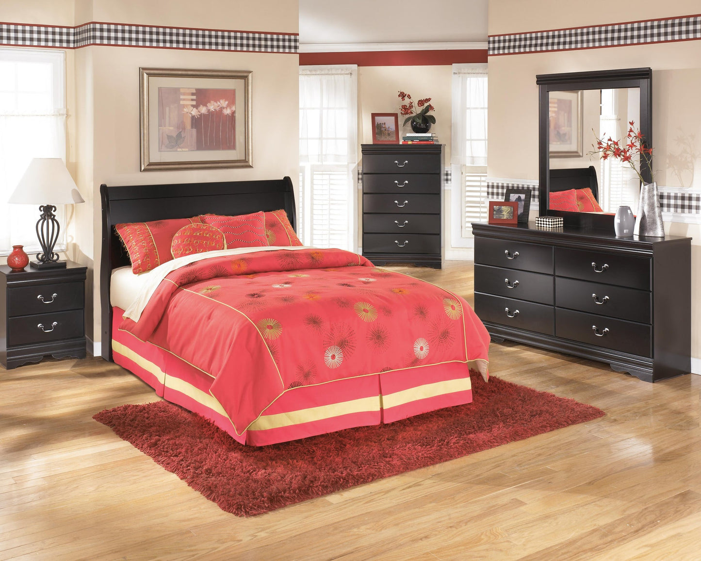 Huey Vineyard Full Sleigh Headboard Bed with Mirrored Dresser, Chest and Nightstand