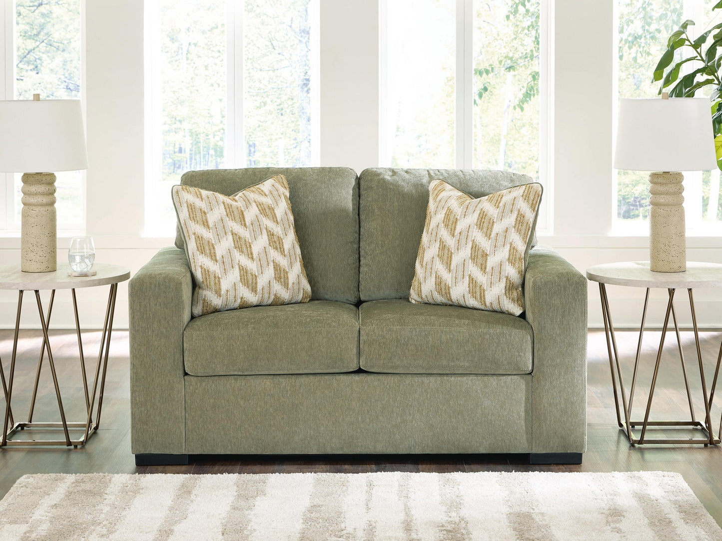 Bridgepoint Loveseat