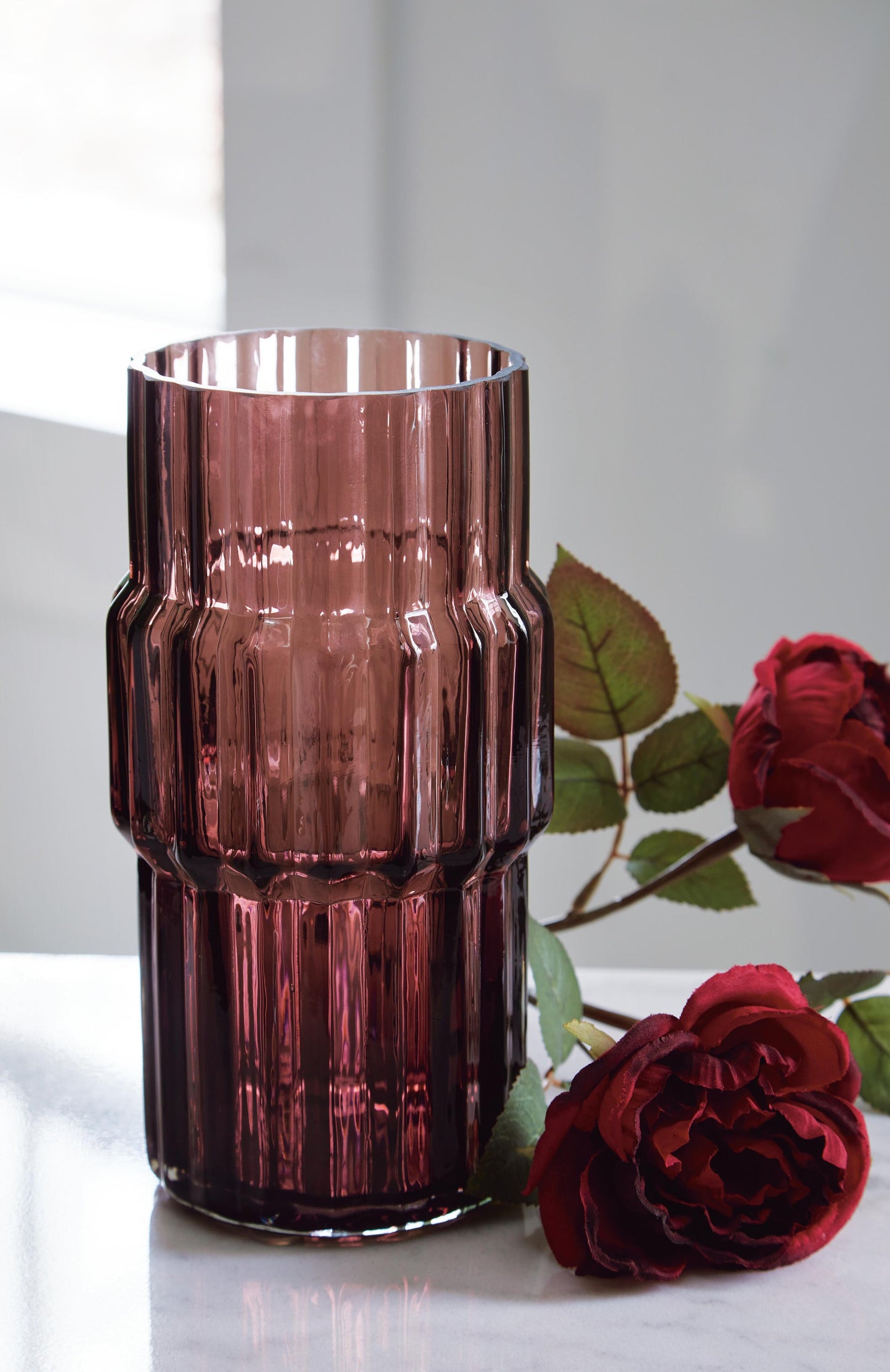 Dorlow I/O Vase