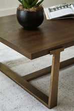 Load image into Gallery viewer, Balintmore Rectangular Cocktail Table
