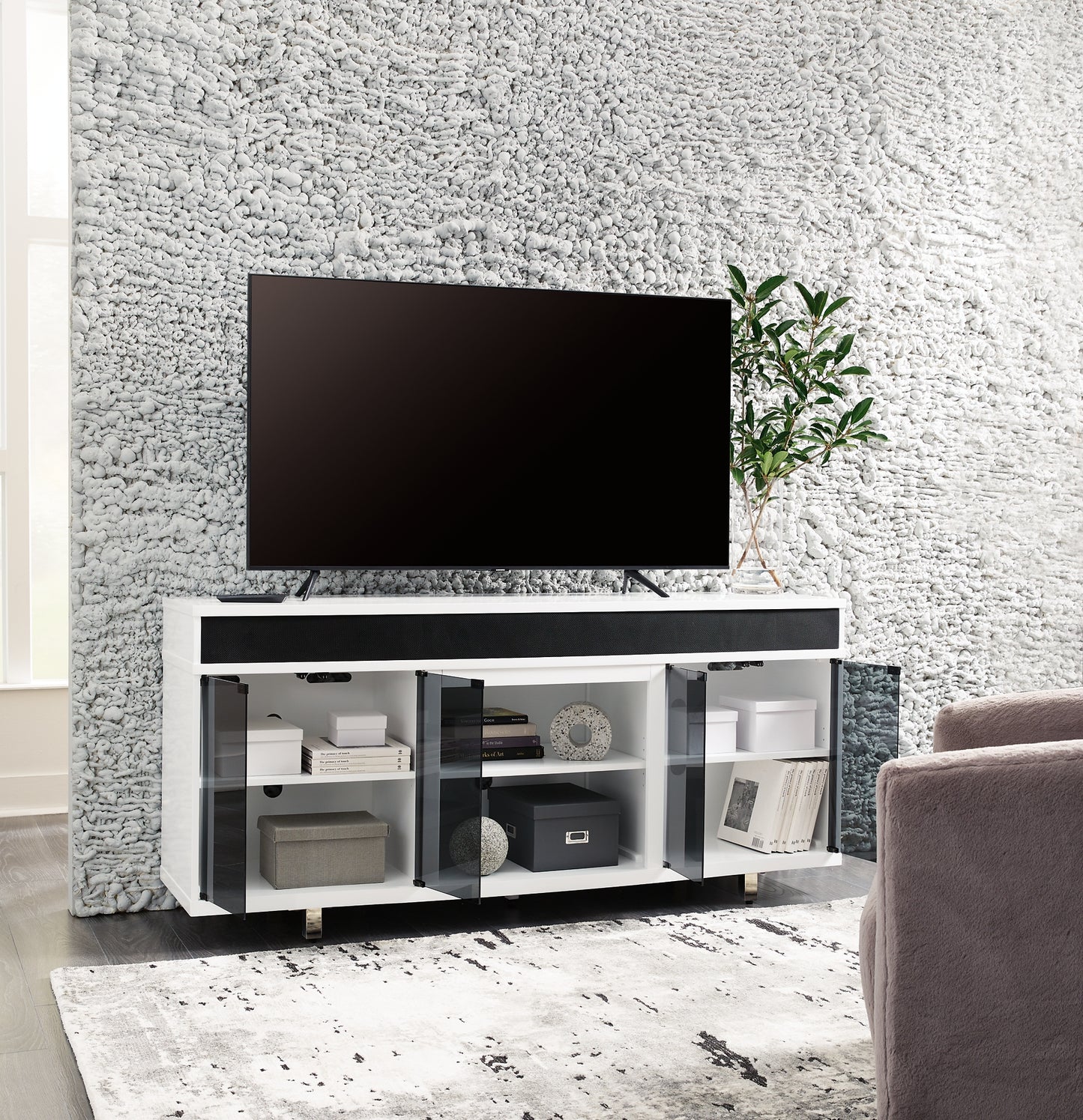 Gardoni XL TV Stand w/Fireplace Option